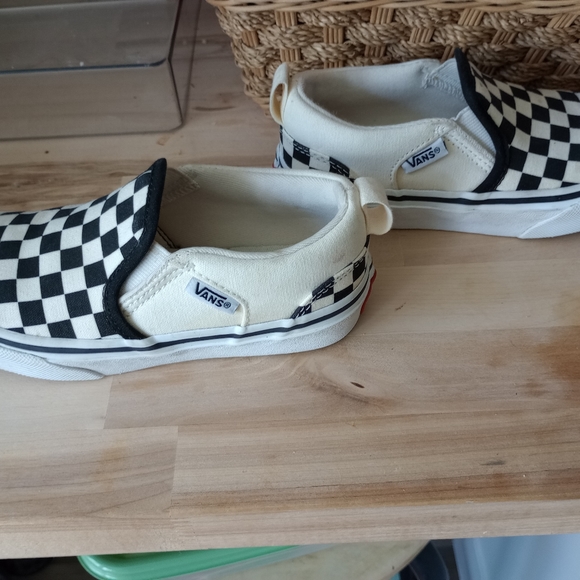 12 youth vans - Picture 4 of 6